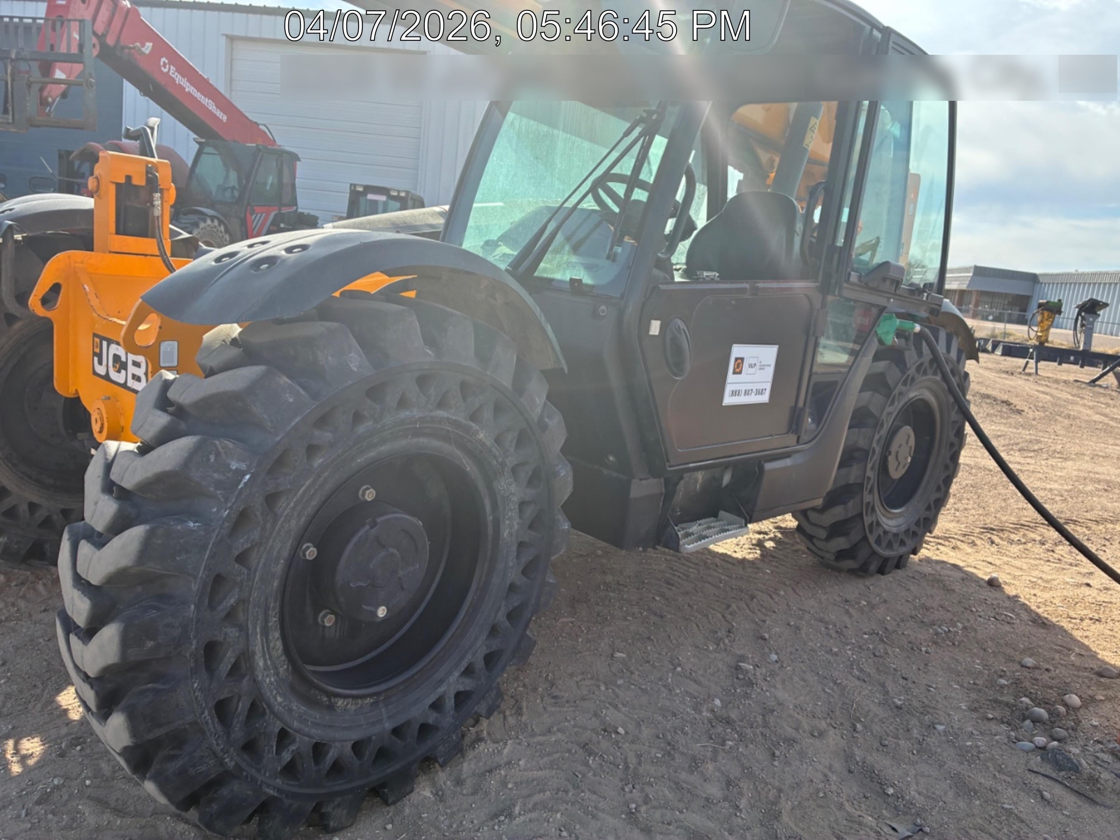 2023 JCB 509-42