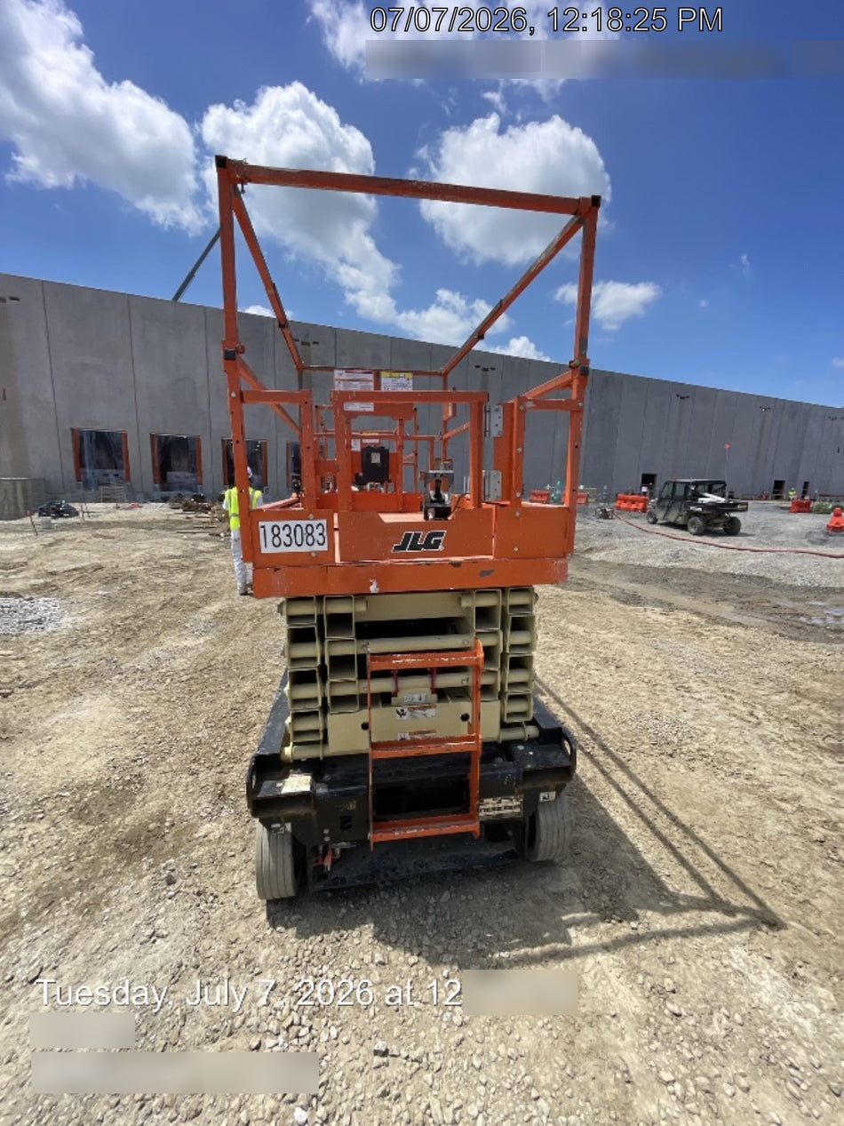 2021 JLG R3246