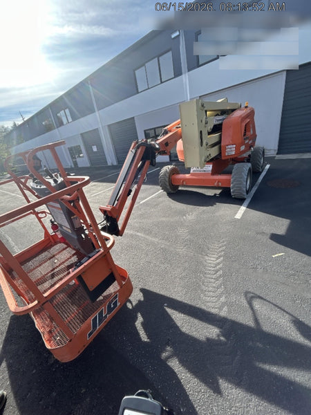 2019 JLG 450AJ