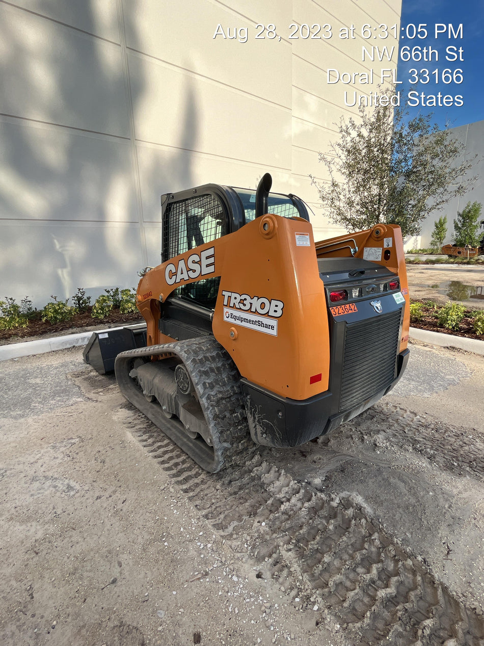 2023 CASE TR310B