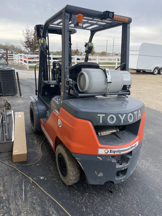 2022 TOYOTA 50-8FGU25