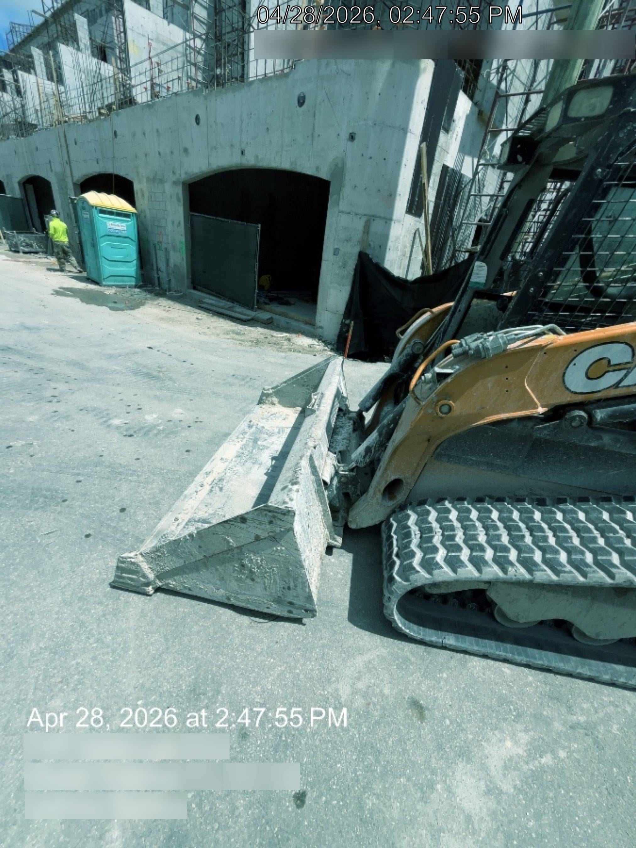 2018 CASE TV380