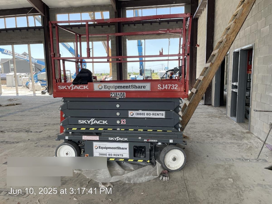 2022 SKYJACK SJ4732