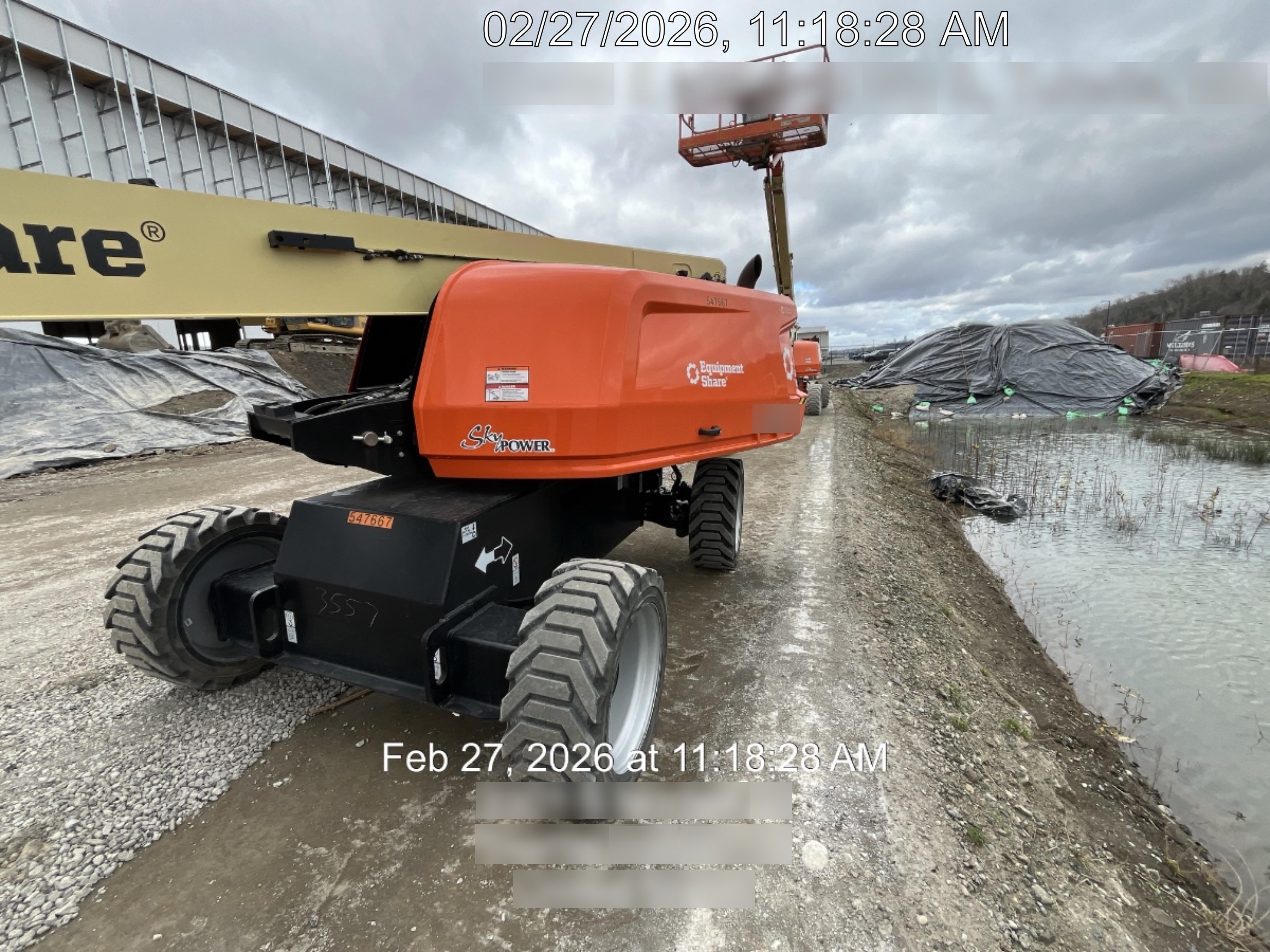 2025 JLG 660SJ