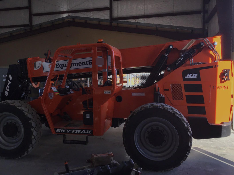 2020 Skytrak 8042 74 Hp, FF Tires, Work Lights, Beacon, Aux Hydraulics, Back up Alarm, Lifting Eye, ES Decals