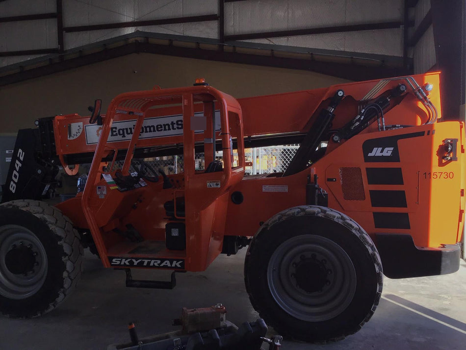 2020 Skytrak 8042 74 Hp, FF Tires, Work Lights, Beacon, Aux Hydraulics, Back up Alarm, Lifting Eye, ES Decals