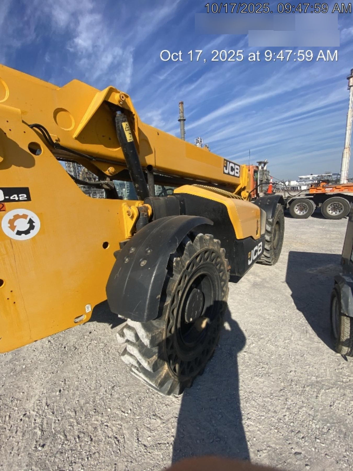 2020 JCB 509-42 Canopy, Solid Tires, Work Lights, Beacon, Aux Hydraulics, Back up Alarm, Lifting Eye, ES Decals