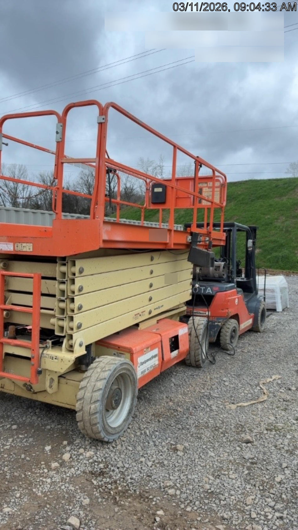 2019 JLG 4069LE