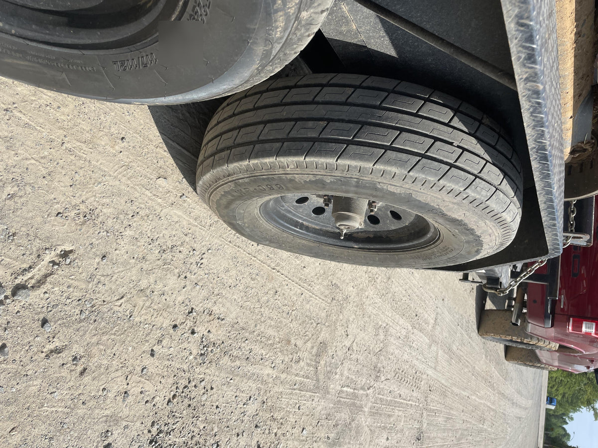 2020 LOADTRAIL Tilt-Deck Rental Trailer
