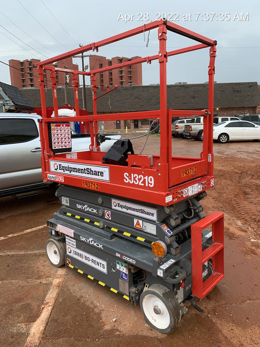 2021 SKYJACK SJ3219