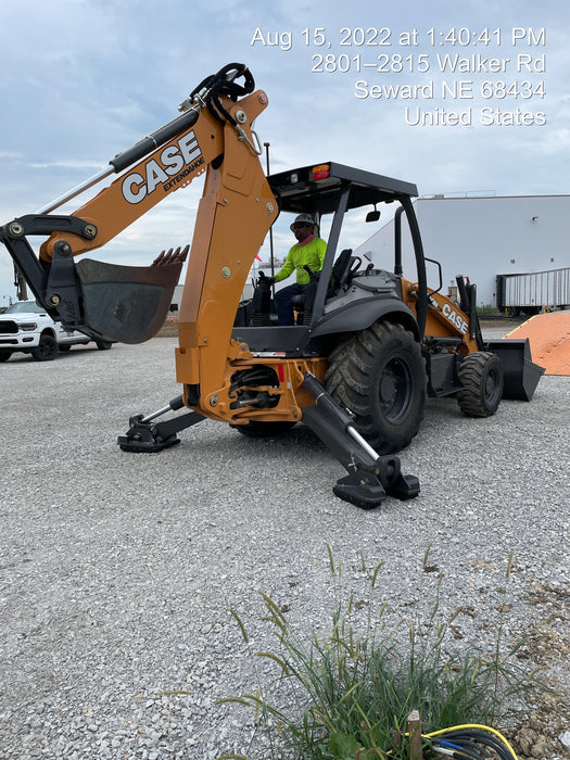 2022 CASE 580N EP - Extendable Backhoe