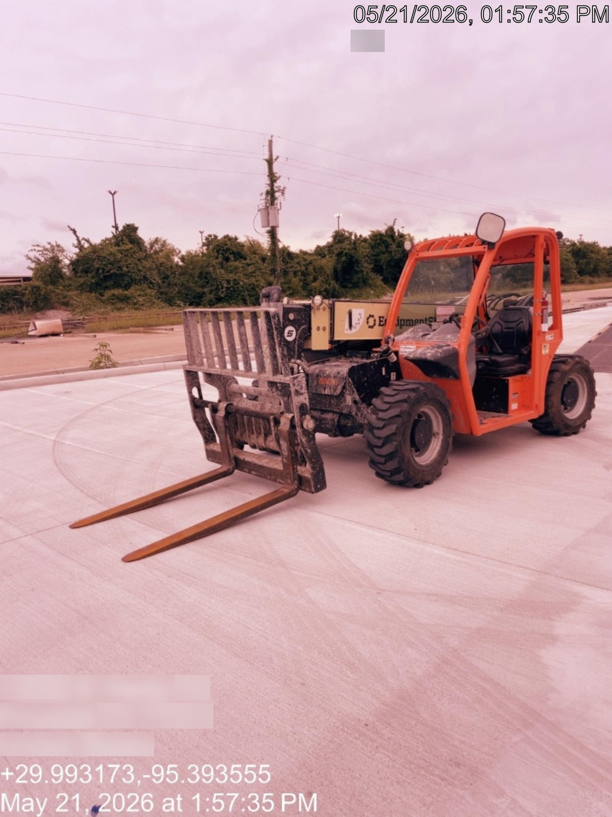 2023 JLG G5-18A
