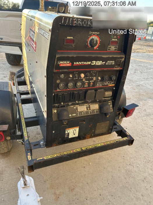 2019 Lincoln Electric Vantage 322 Welder Ready-Pak 3, Two wheel trailer, Fender and Light kit, Cable Rack
