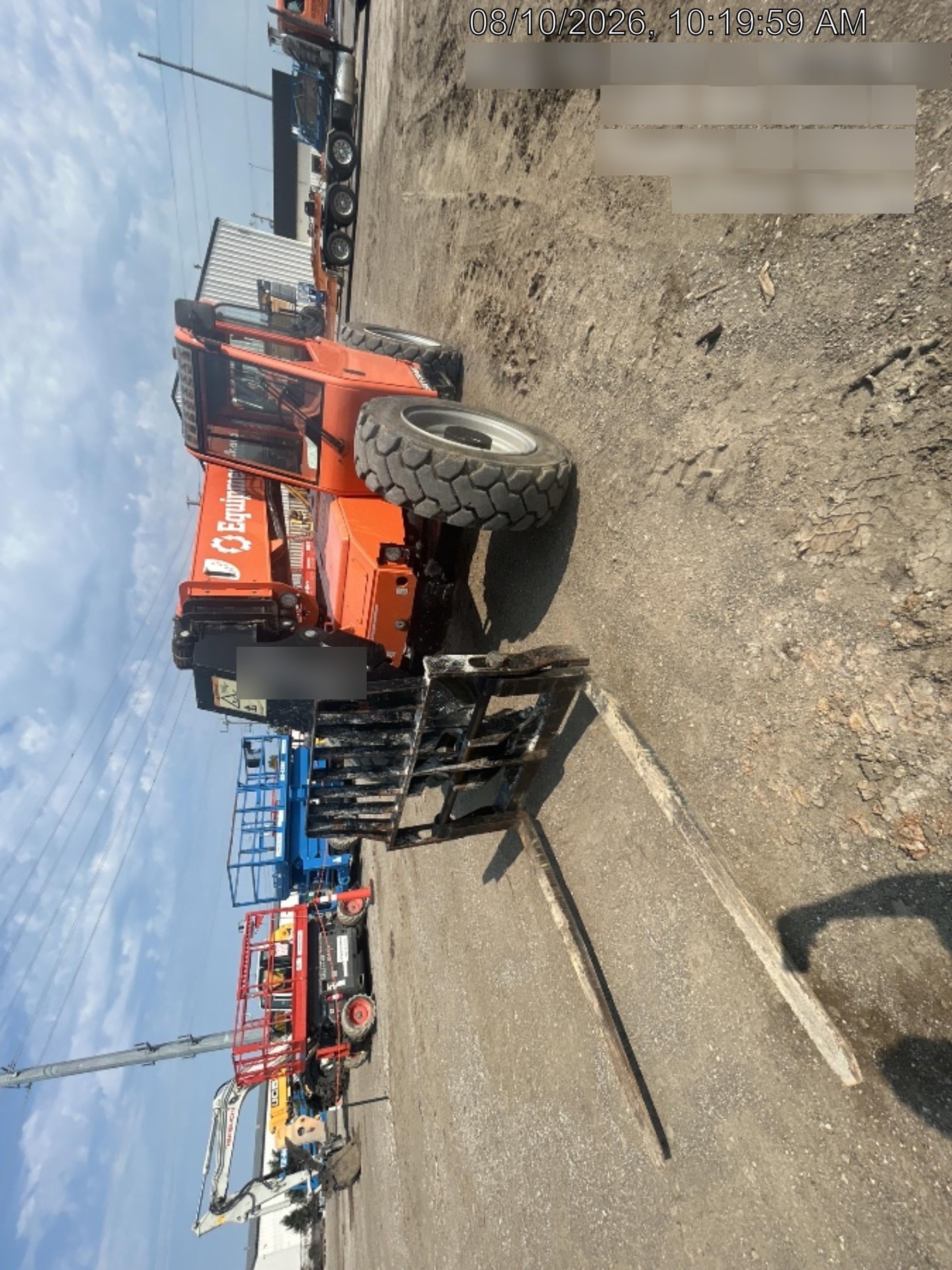 2022 SKYTRAK 8042