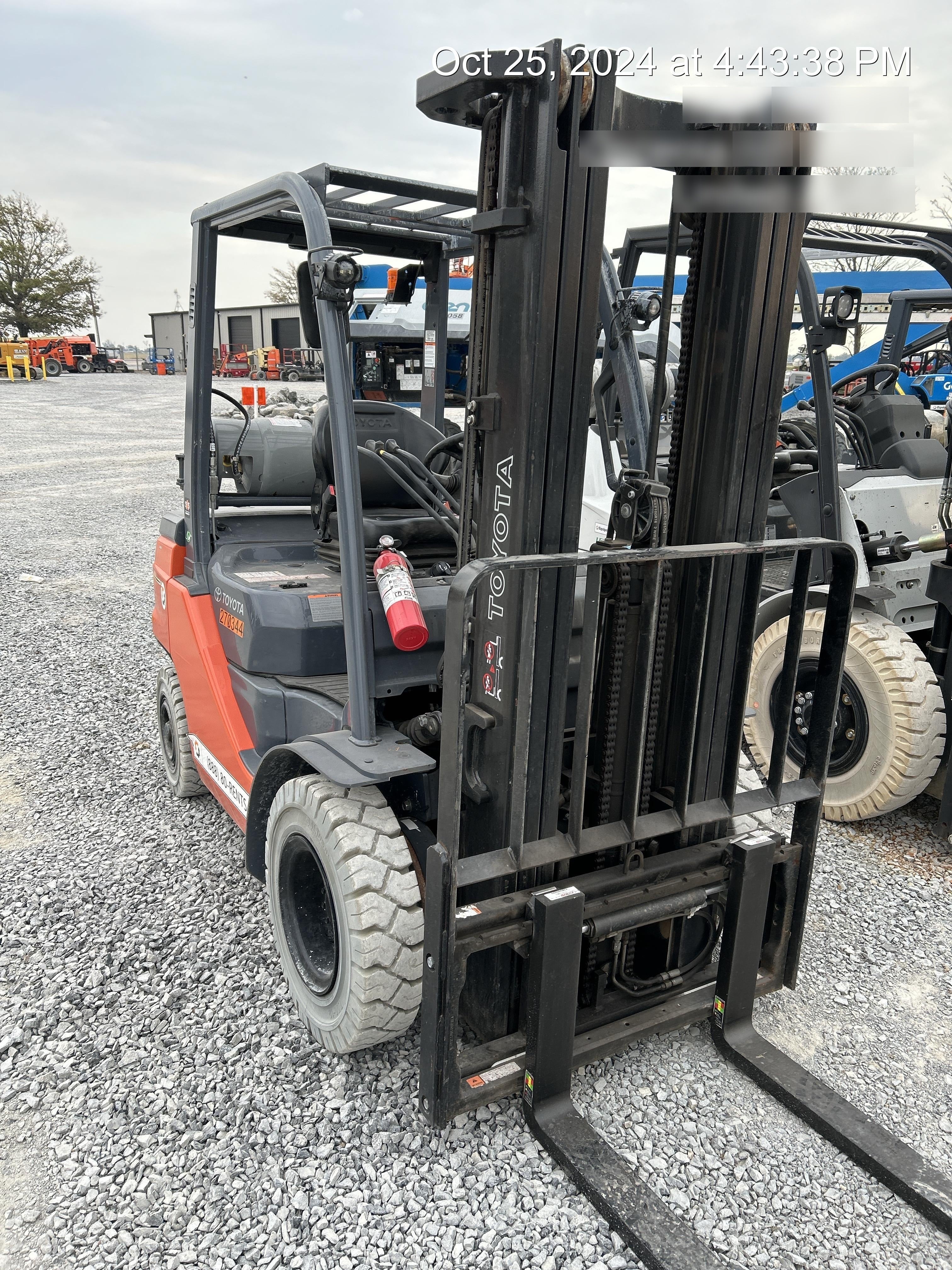 2022 TOYOTA 50-8FGU25