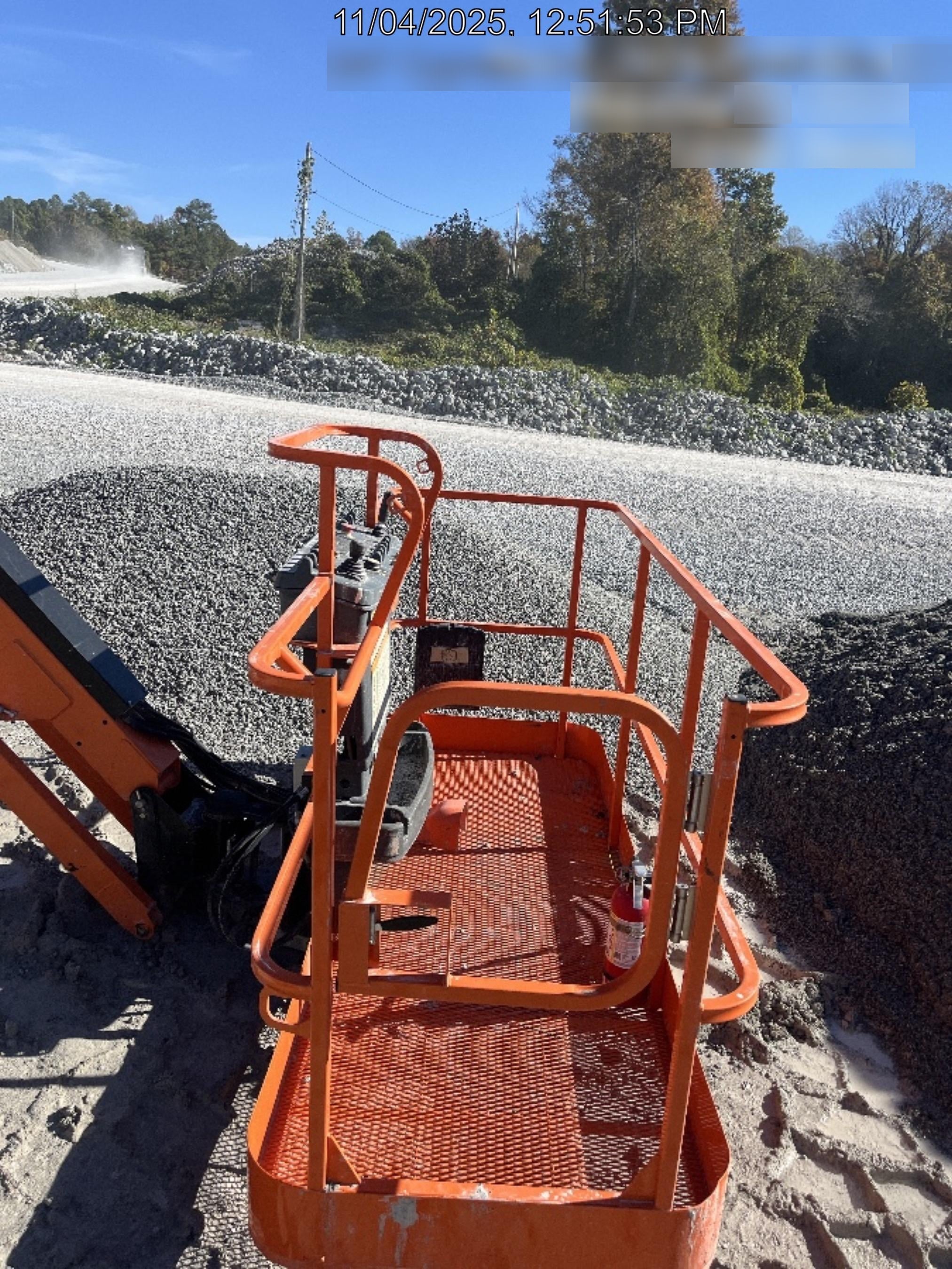 2021 JLG 600AJ