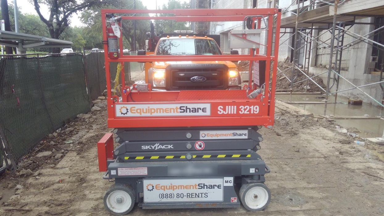 2018 SKYJACK SJIII-3219