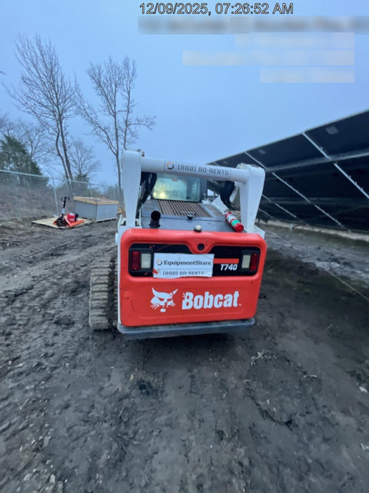2020 Bobcat T740 74Hp T4, Cab/Heat/Air, Selectable Joystick Controls, Aux Hydraulics, Backup Alarm, P29 Performance Package, Rubber Tracks, Auto Ride Control, Reversing Fan, 7-Pin Attachment Control Kit