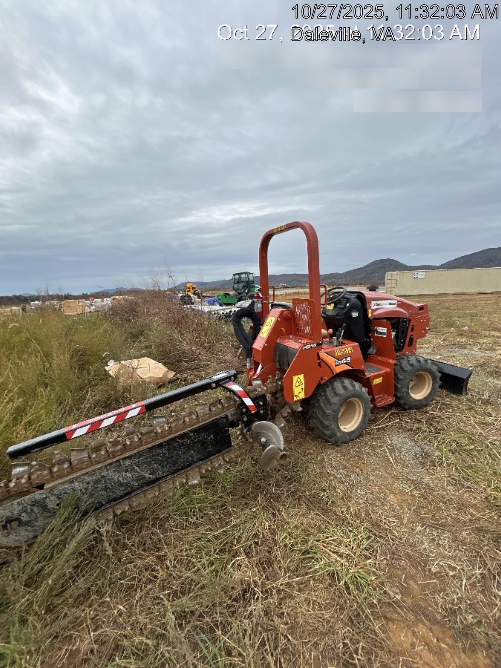 2022 DITCH WITCH RT45A
