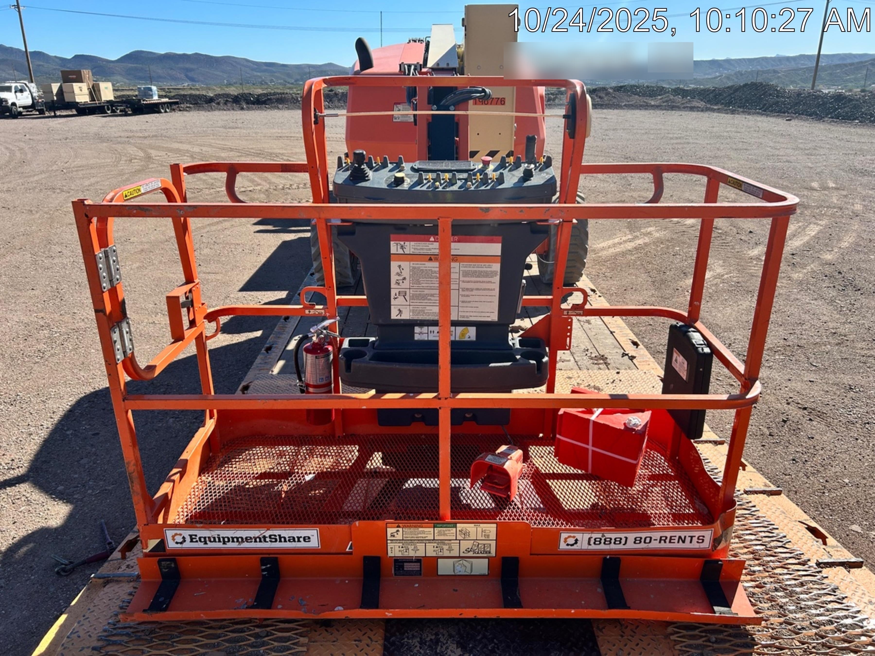 2021 JLG 450AJ