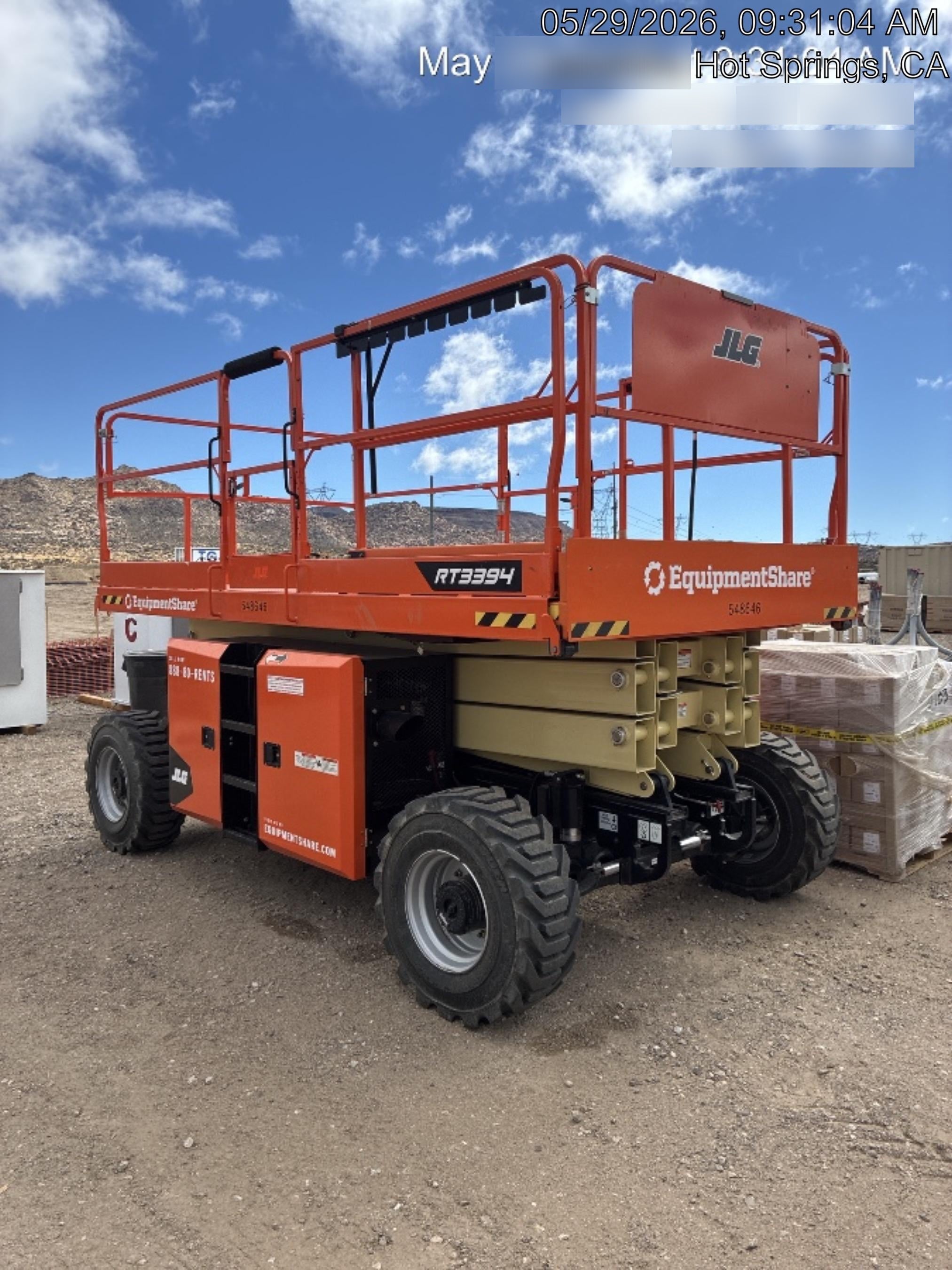 2025 JLG RT3394