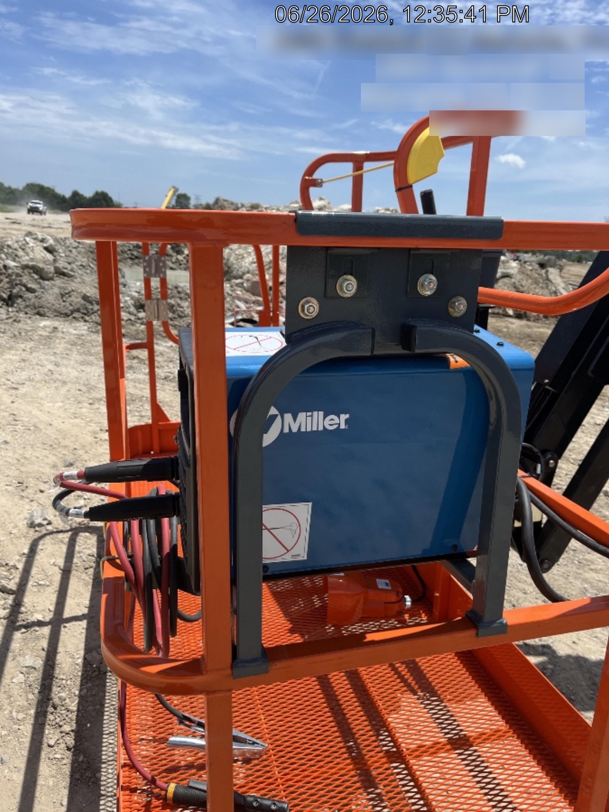 2026 JLG 860SJ