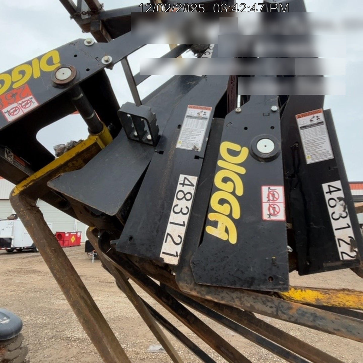 2023 DIGGA 48" Pallet Forks - Digga