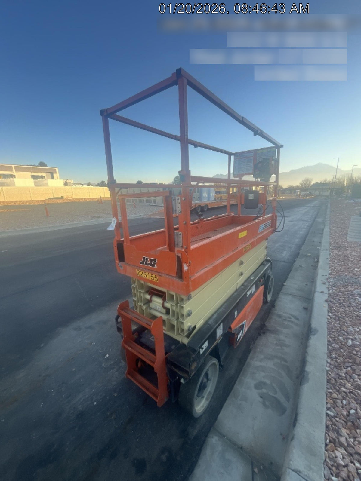 2022 JLG ES2632