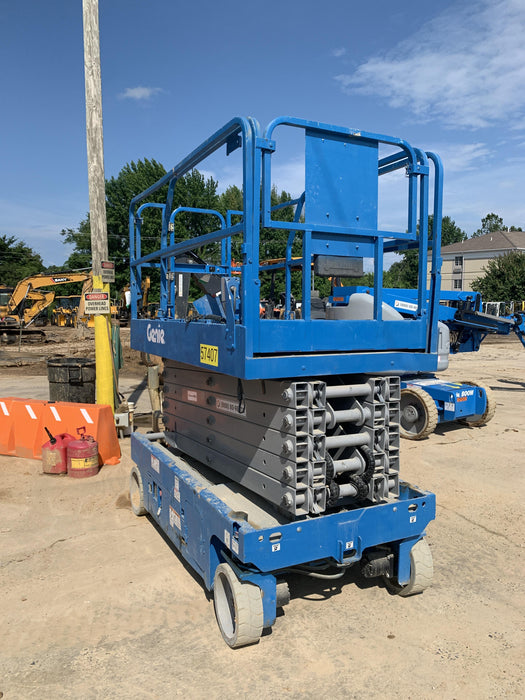 2016 Genie GS-4047 Standard Rental Specs