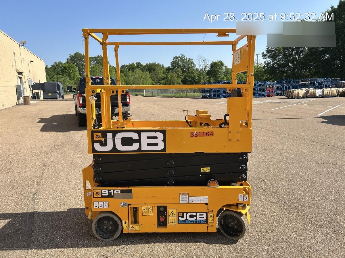 2024 JCB S1932E