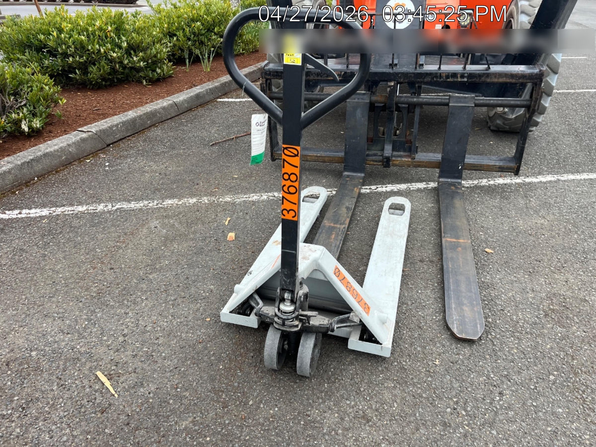 2023 STRONGWAY 4400 lb Pallet Jack