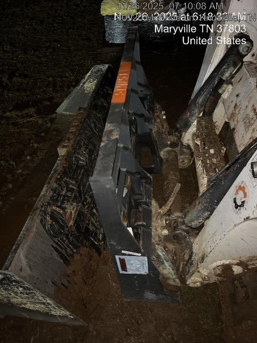 2025 ARROW MATERIAL HANDLING 48" Pallet Forks - Arrow