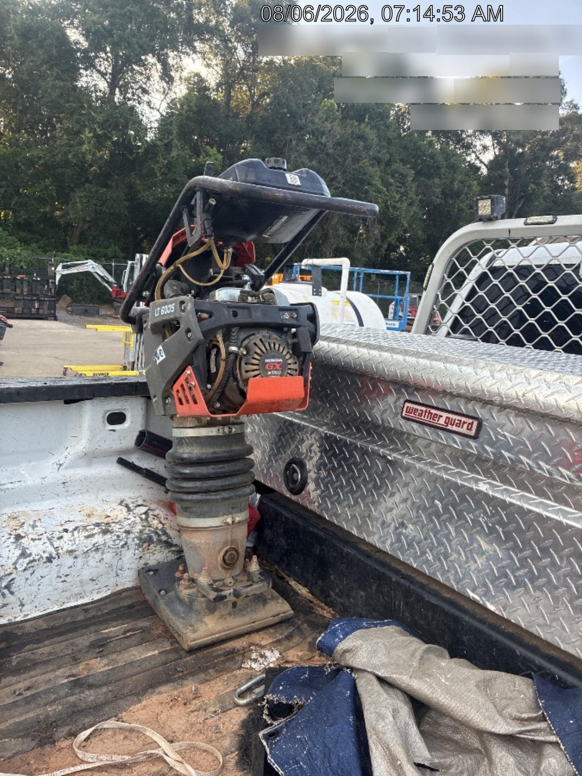 2024 HUSQVARNA LT6005
