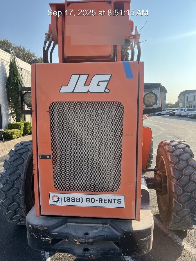 2021 SKYTRAK 8042