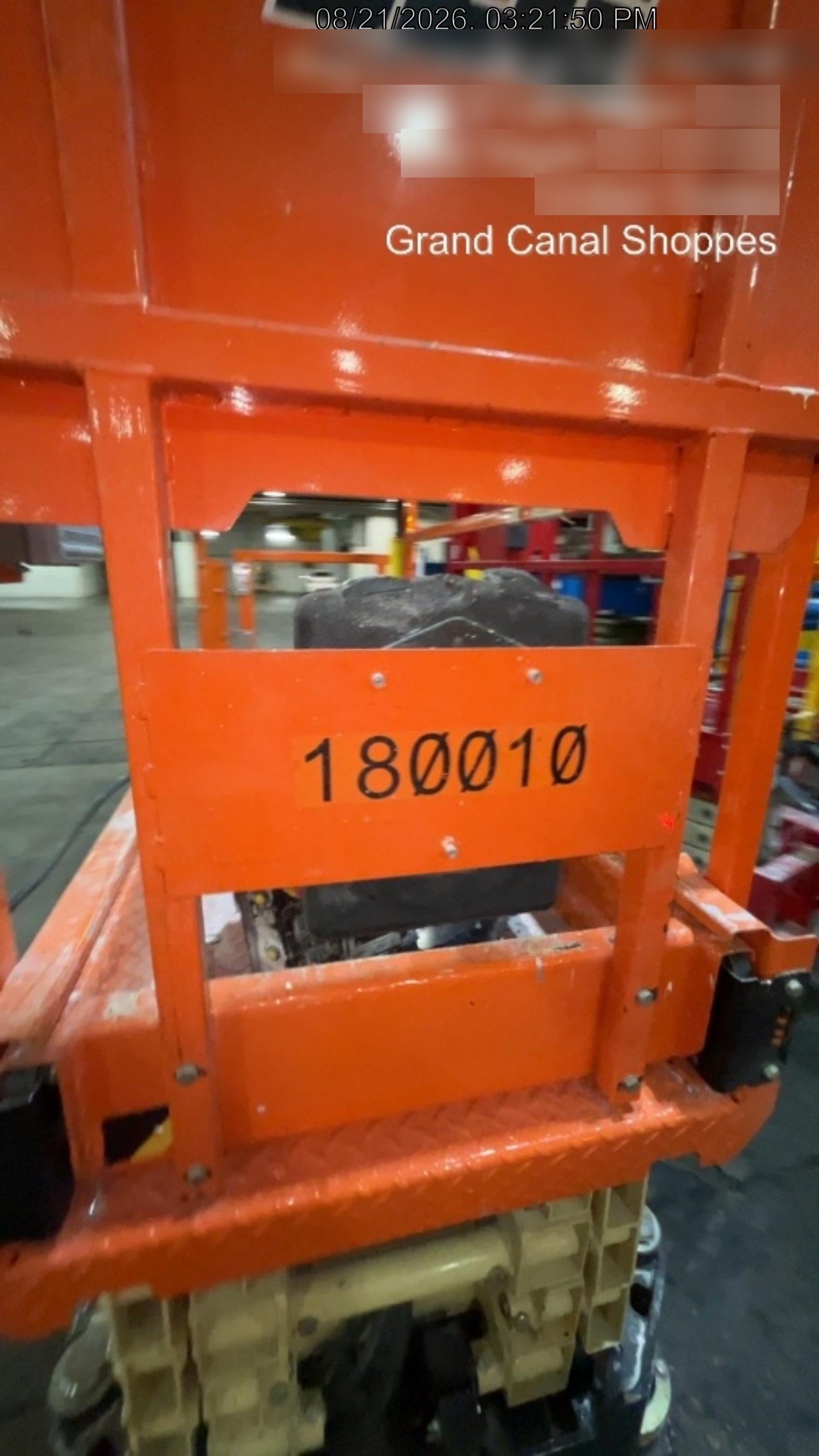 2021 JLG ES1932