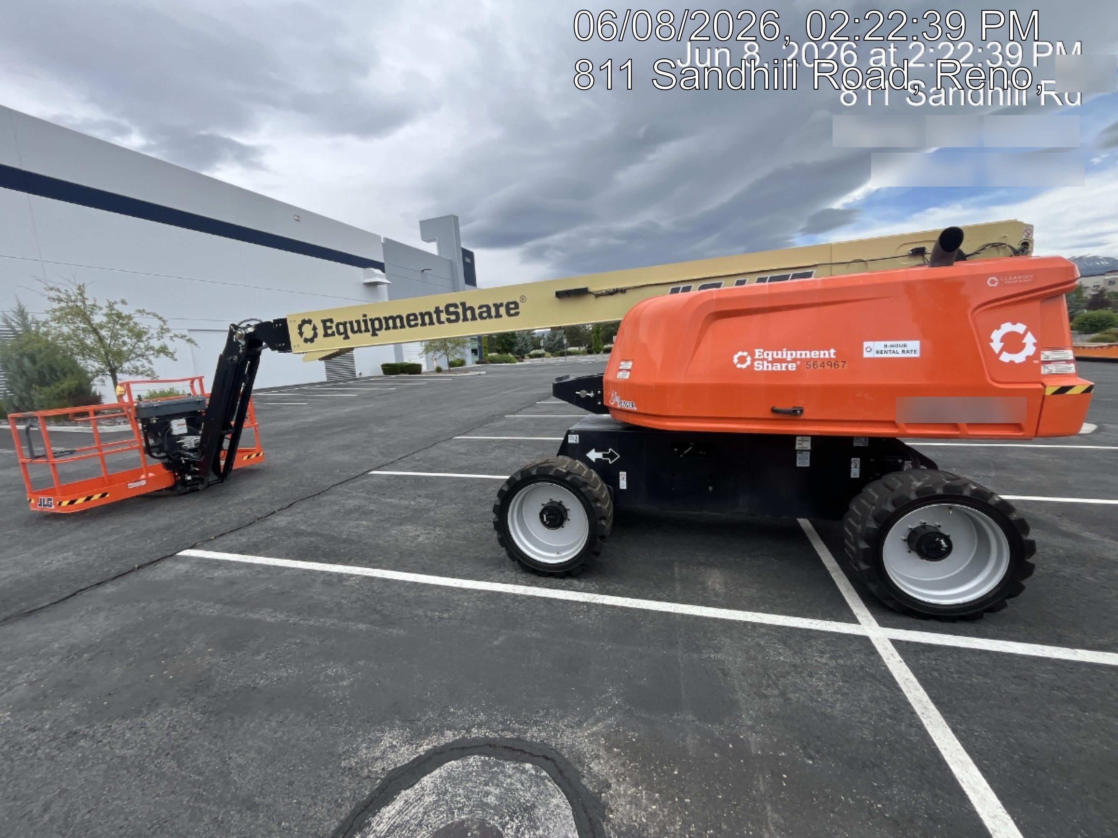 2025 JLG 660SJ