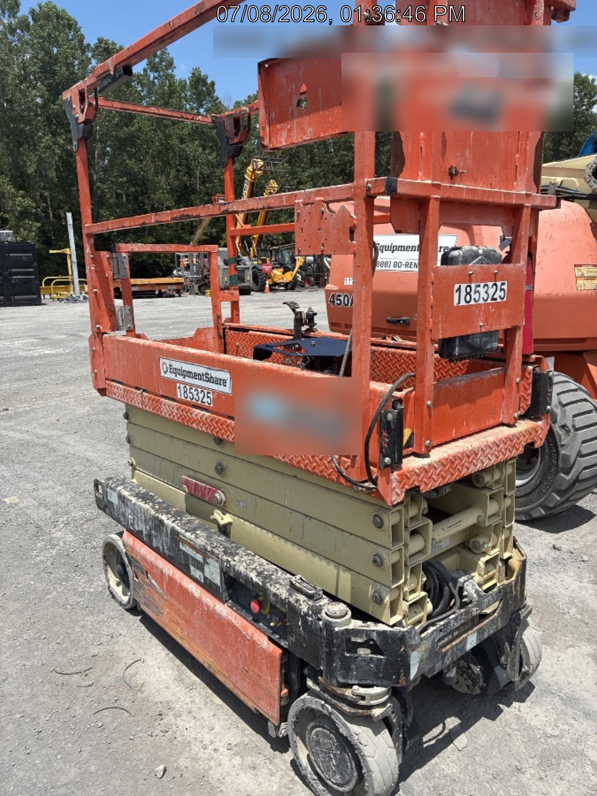 2021 JLG ES1932