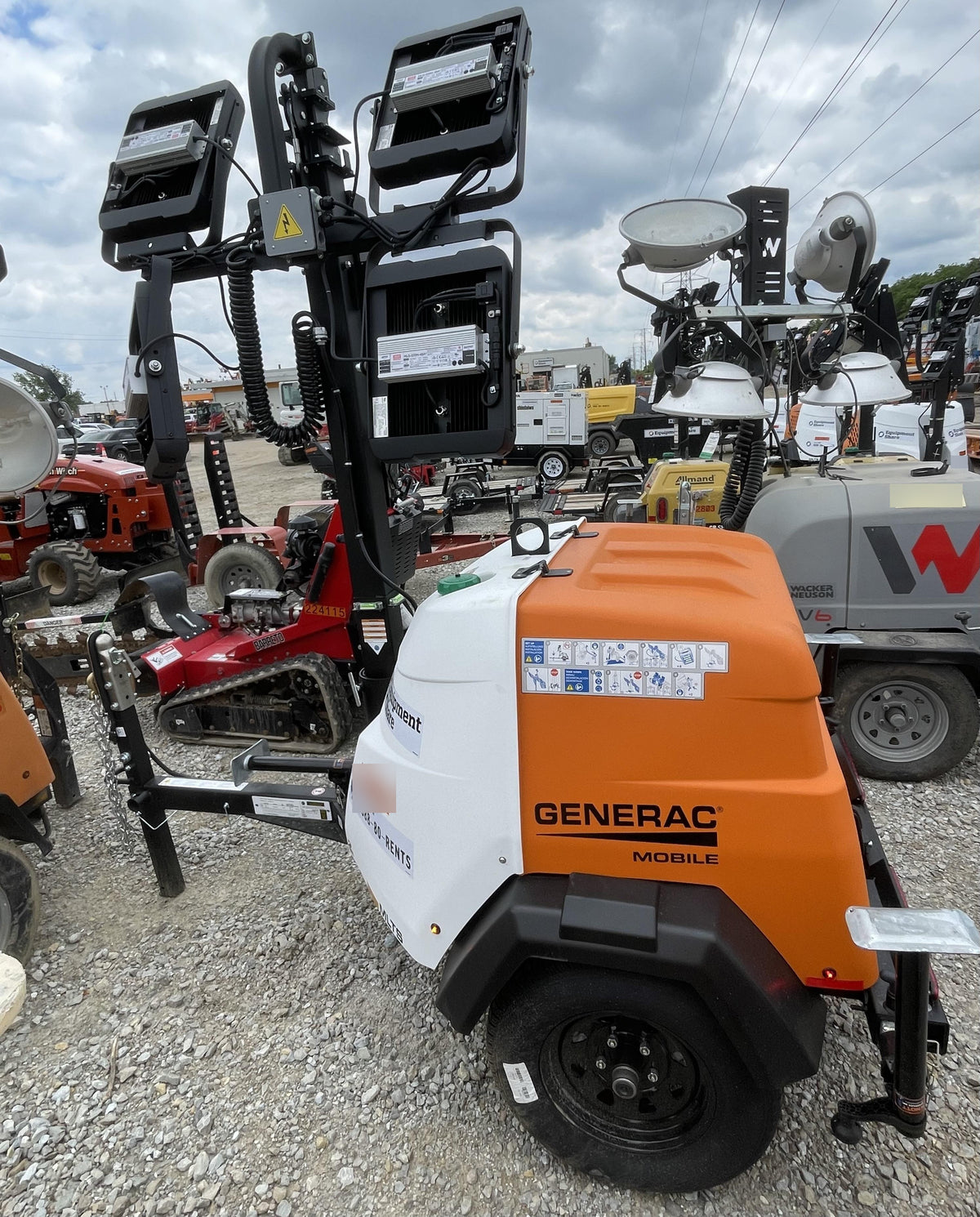 2023 Generac MLT2 Diesel, Flex Switch 120V Input, Powerzone Controller, (4) 320W LED Lights, 4kW Generator, 39.9 Gal Fuel Tank, 2" Ball, T3