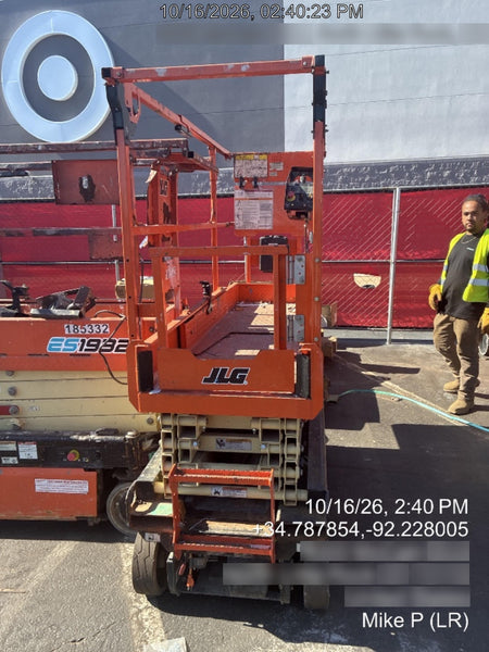 2023 JLG ES1932