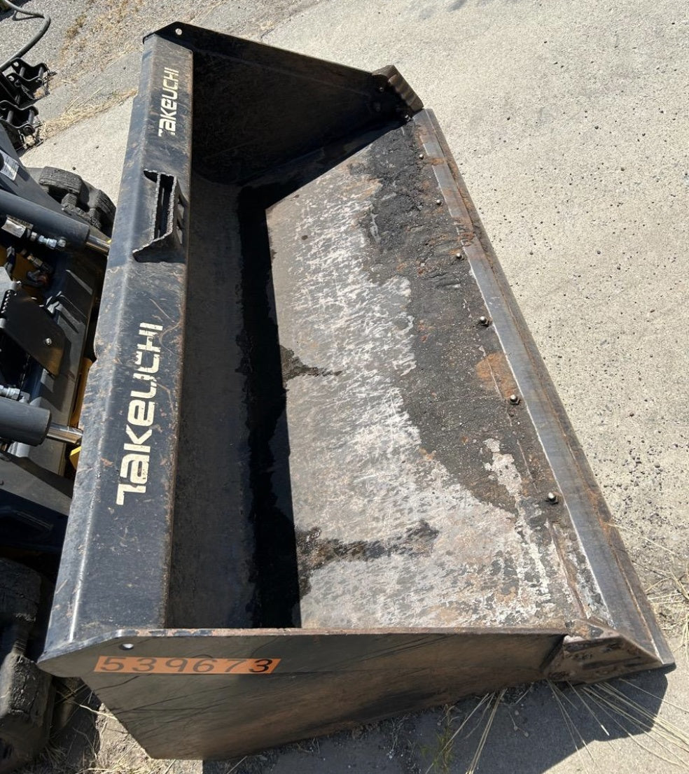2025 TAKEUCHI 76" Smooth Bucket - Takeuchi