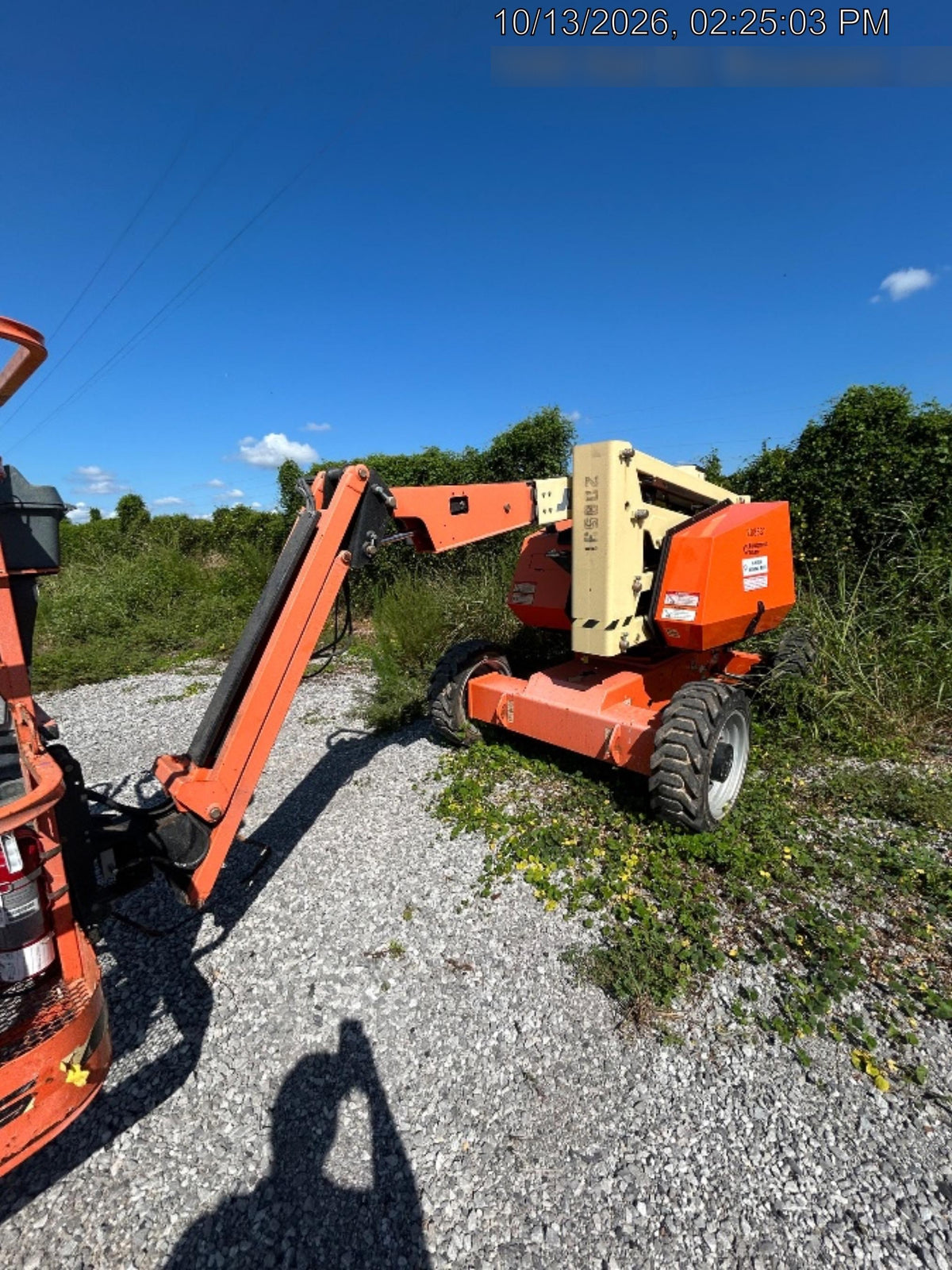 2022 JLG 340AJ