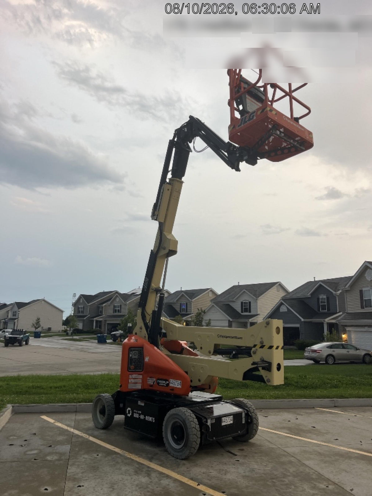 2024 JLG E400AJP Narrow
