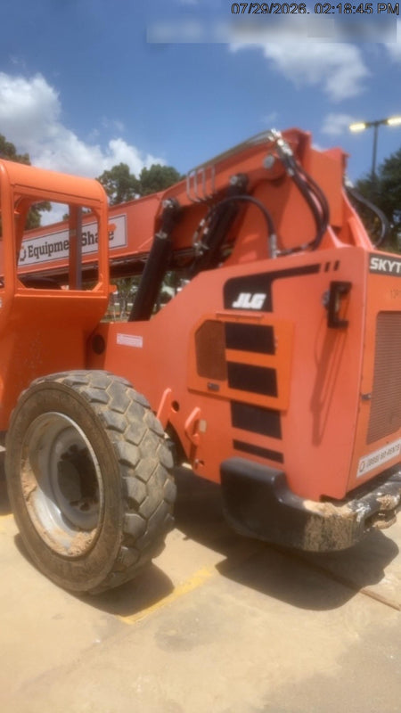 2021 JLG 6036