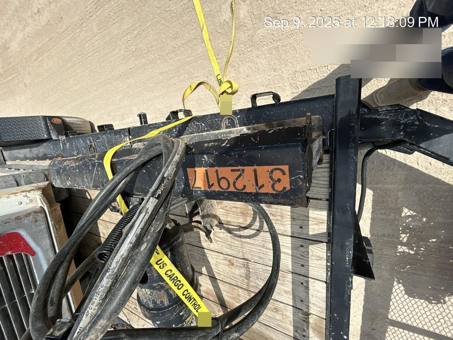 2023 AUGER TORQUE 3300-30