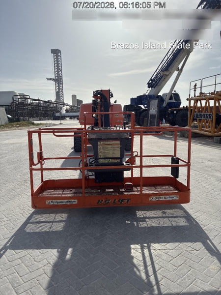 2021 JLG 660SJ