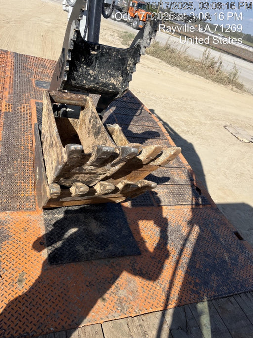 2025 TAKEUCHI 24" Bucket Takeuchi