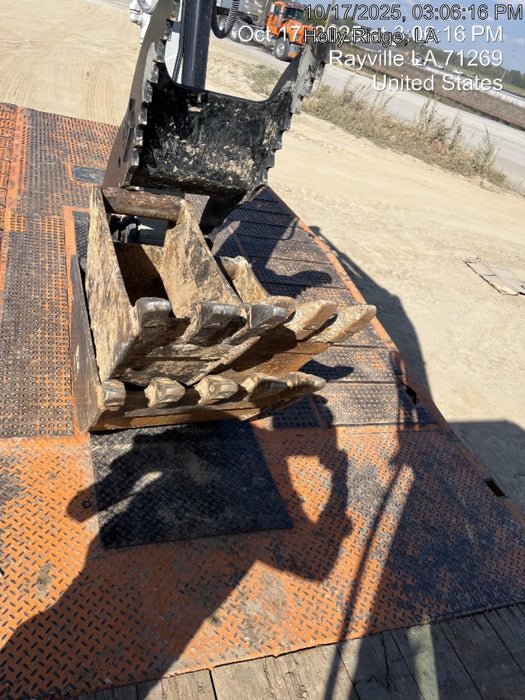 2025 TAKEUCHI 24" Bucket Takeuchi