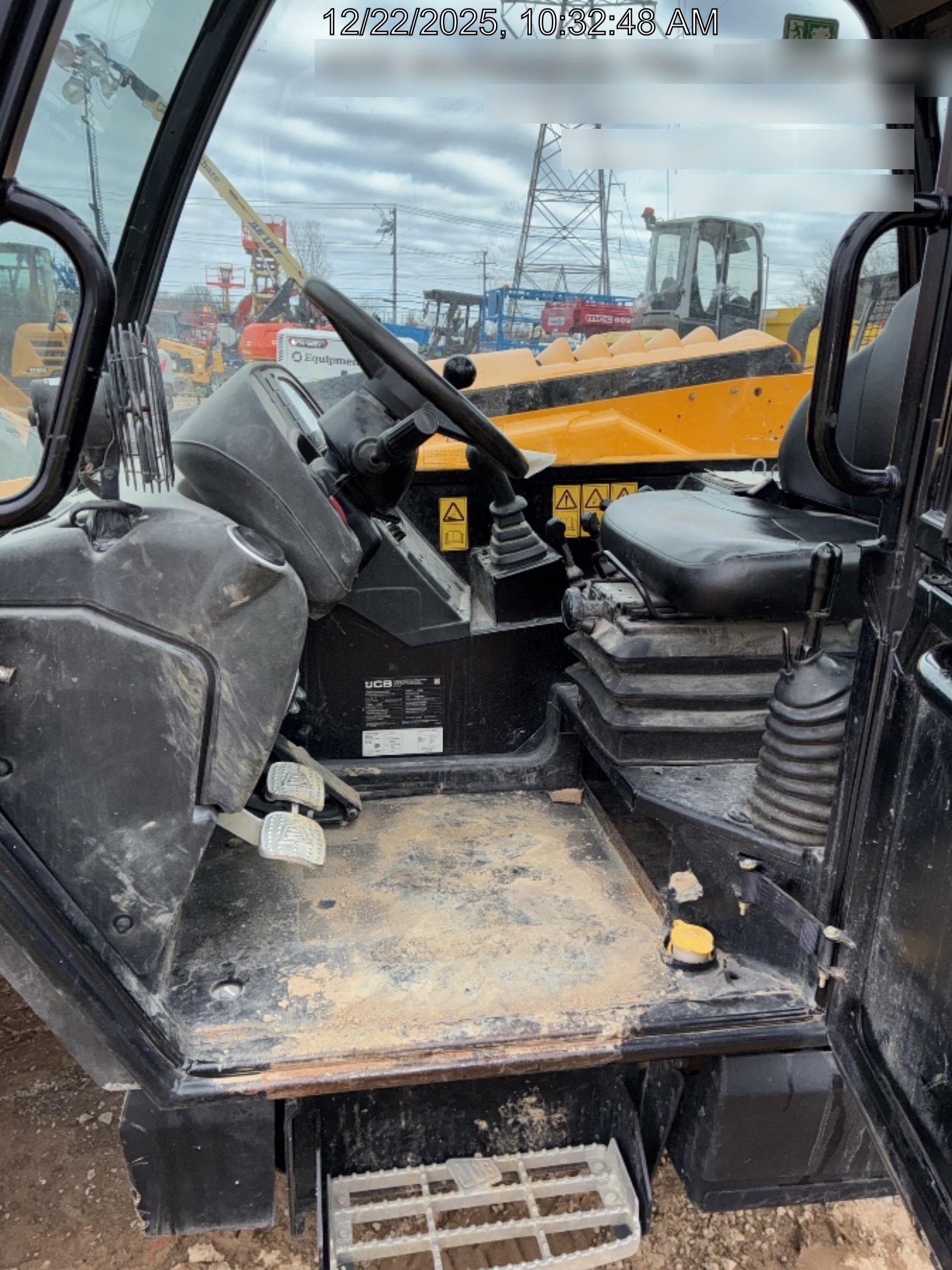 2022 JCB 514-56
