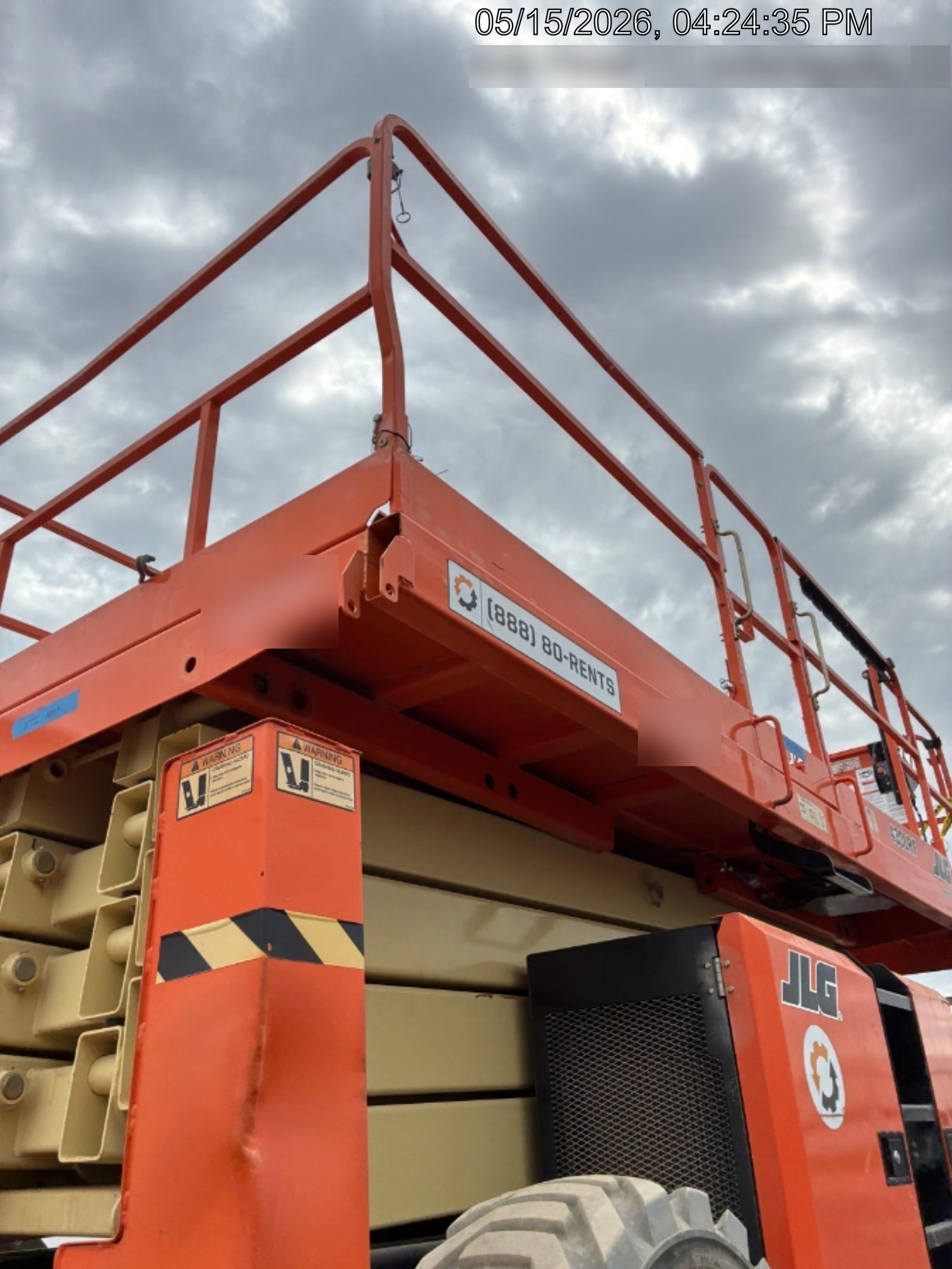 2019 JLG 430LRT