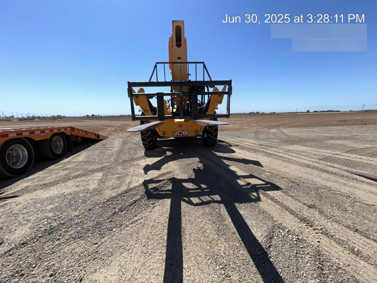 2019 JCB 512-56